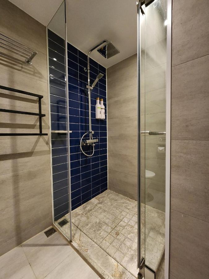 Olah Poshtel - Hualien Zhongfu Otel Dış mekan fotoğraf