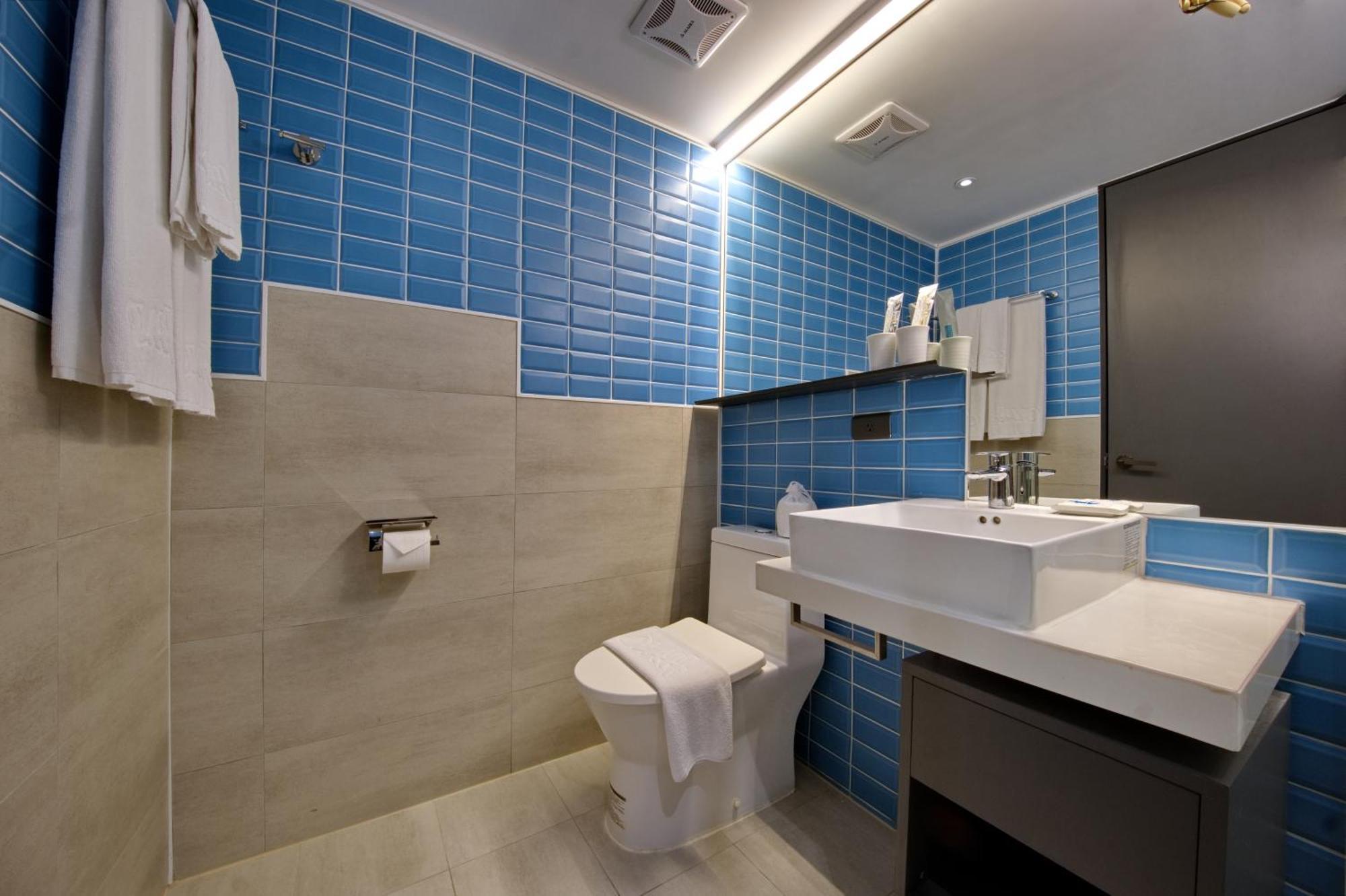 Olah Poshtel - Hualien Zhongfu Otel Dış mekan fotoğraf