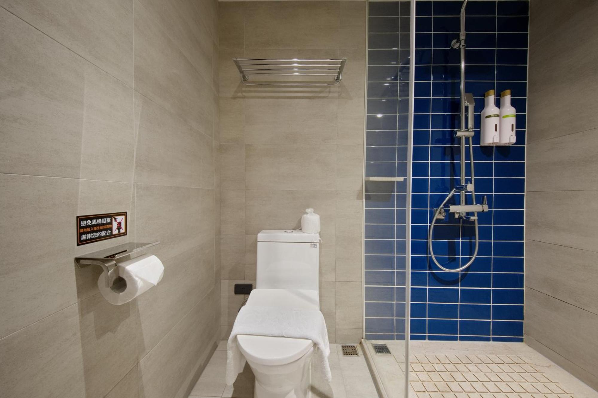 Olah Poshtel - Hualien Zhongfu Otel Dış mekan fotoğraf